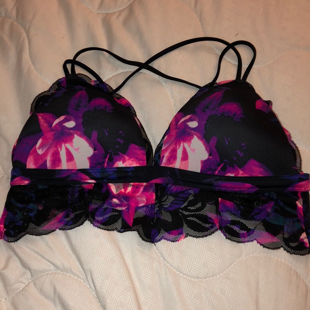 💥 Pink Victoria’s Secret bralette